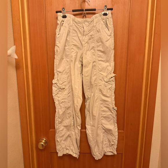 BDG Urban Outfitters Y2K Cream Cargo Pants - Picture 8 of 13